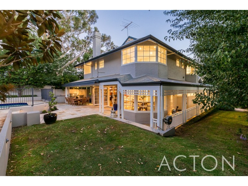 19 Venn Street, Peppermint Grove WA 6011