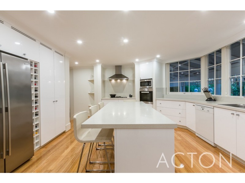 19 Venn Street, Peppermint Grove WA 6011