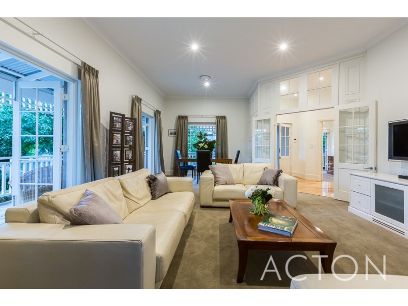 19 Venn Street, Peppermint Grove WA 6011