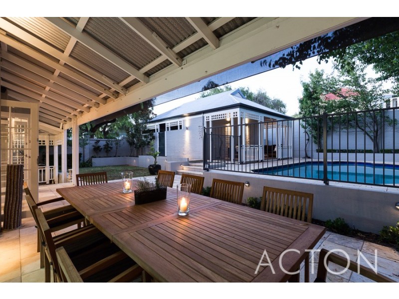 19 Venn Street, Peppermint Grove WA 6011