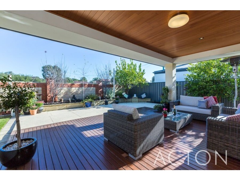 6 Sonnet Close, Woodlands WA 6018