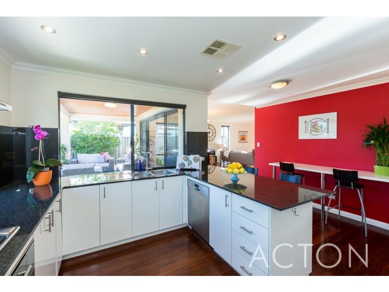 6 Sonnet Close, Woodlands WA 6018