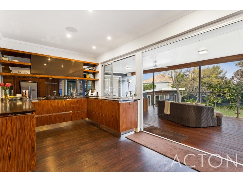 7 Haining Ave, Cottesloe WA 6011