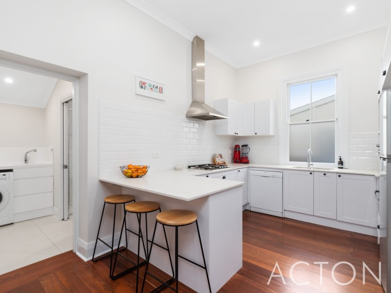 9 Wellington Street, Mosman Park WA 6012