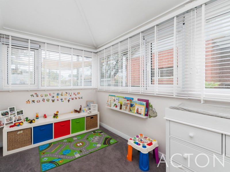 9 Wellington Street, Mosman Park WA 6012