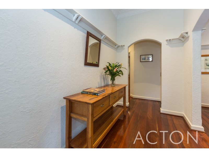 106 Dalkeith Road, Nedlands WA 6009