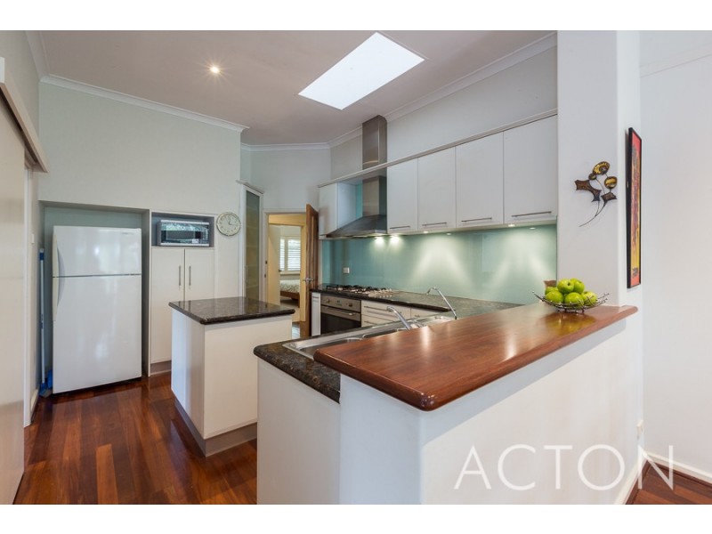 106 Dalkeith Road, Nedlands WA 6009