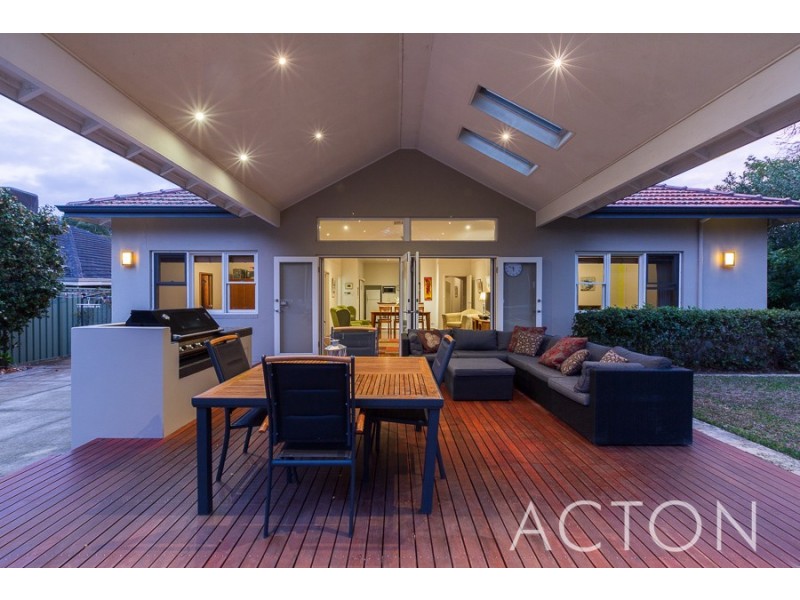 106 Dalkeith Road, Nedlands WA 6009