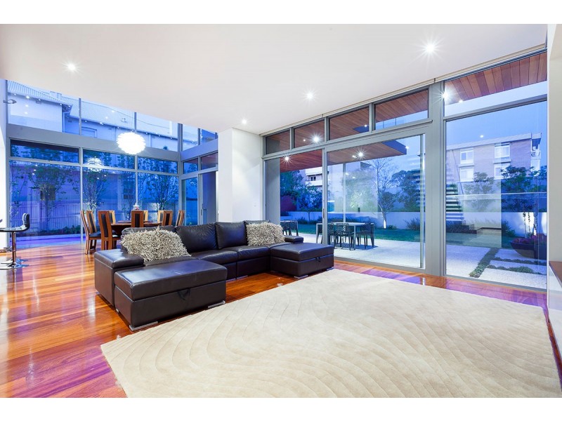 20 Osborne Parade, Claremont WA 6010