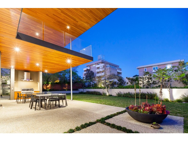 20 Osborne Parade, Claremont WA 6010