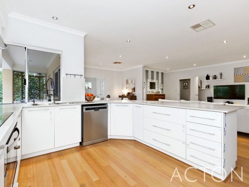 70a Waddell Road, Bicton WA 6157