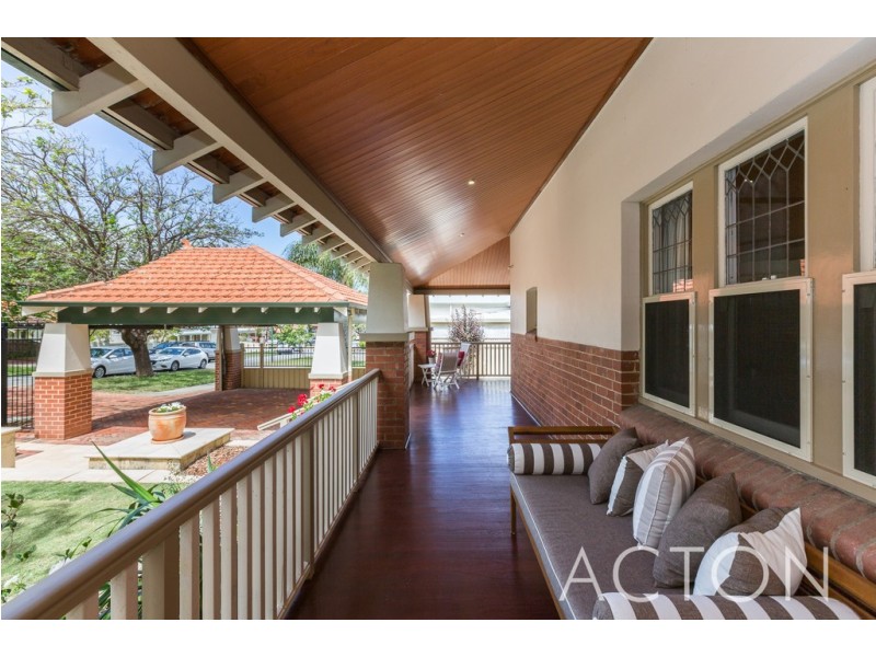 39 Joseph Street, West Leederville WA 6007