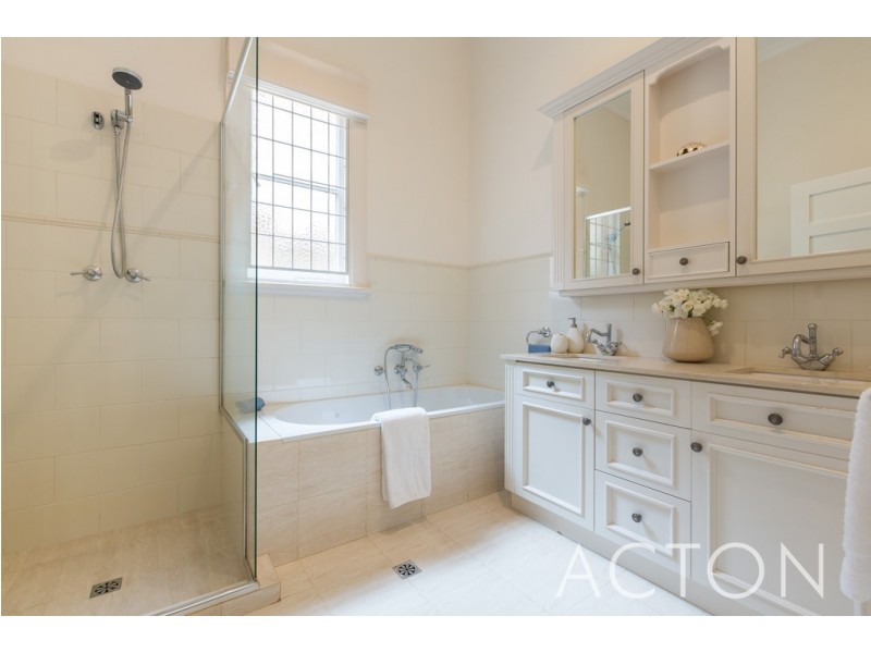 39 Joseph Street, West Leederville WA 6007