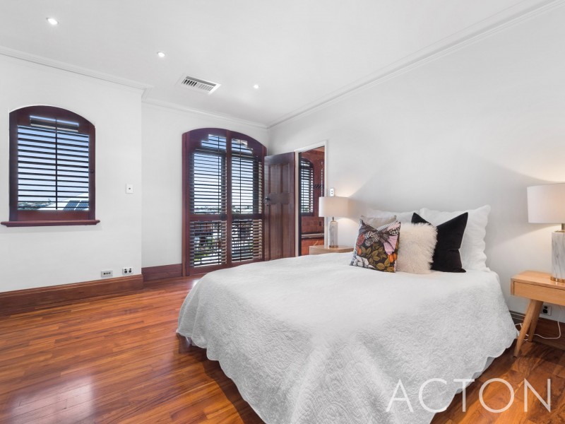 3 Keel Place, North Fremantle WA 6159