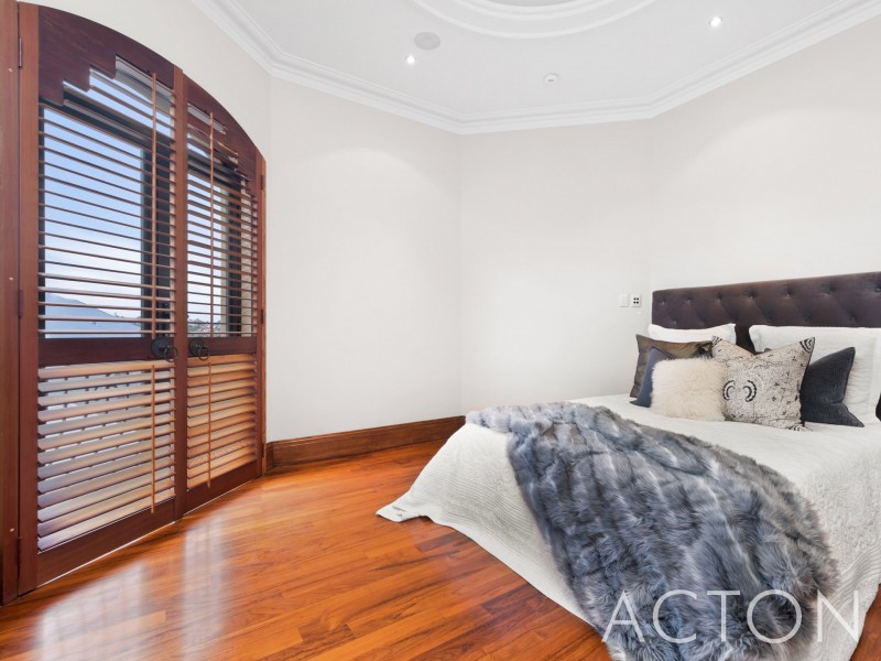 3 Keel Place, North Fremantle WA 6159