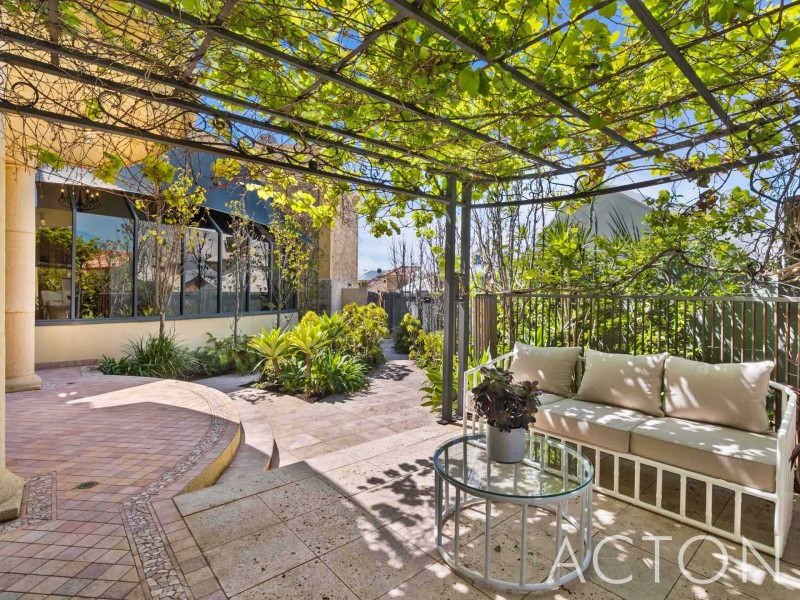 3 Keel Place, North Fremantle WA 6159