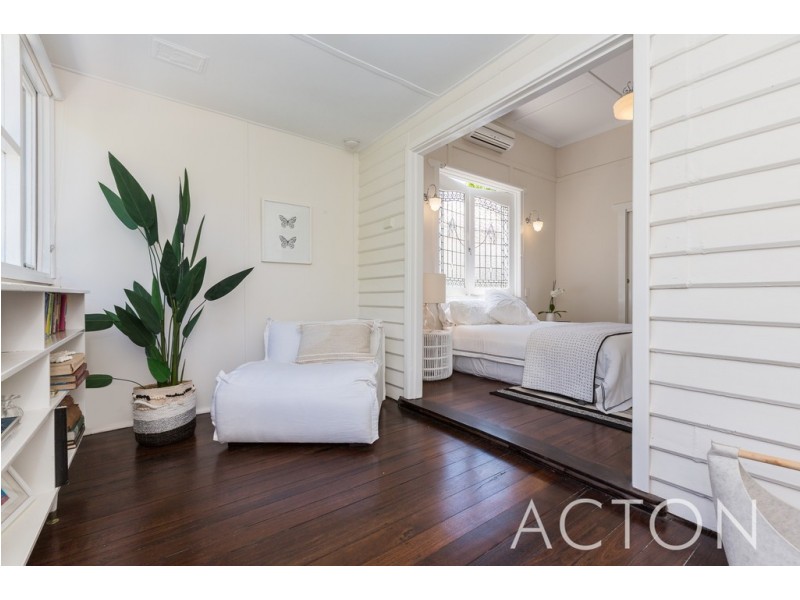 21 Glanville Street, Mosman Park WA 6012