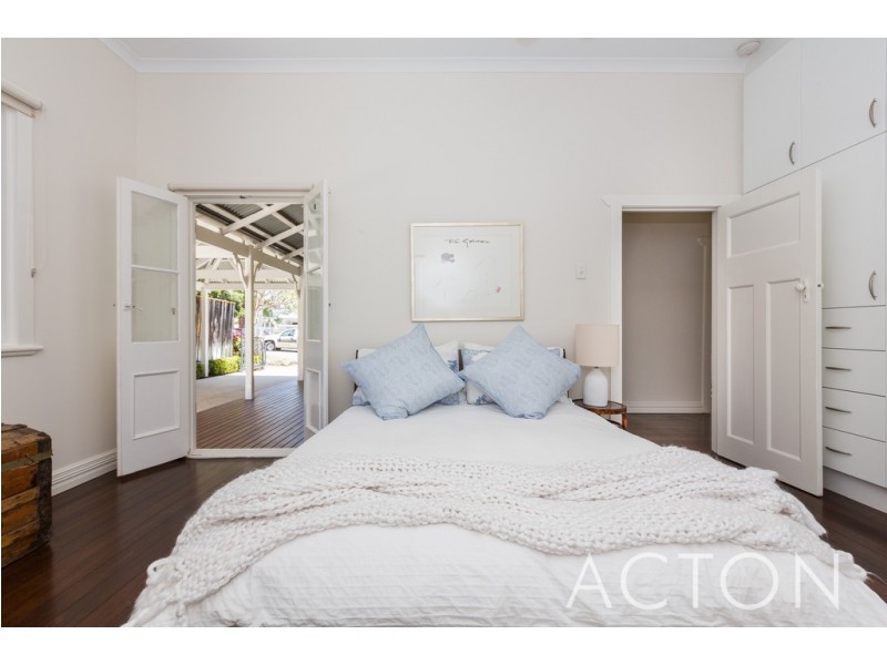 21 Glanville Street, Mosman Park WA 6012