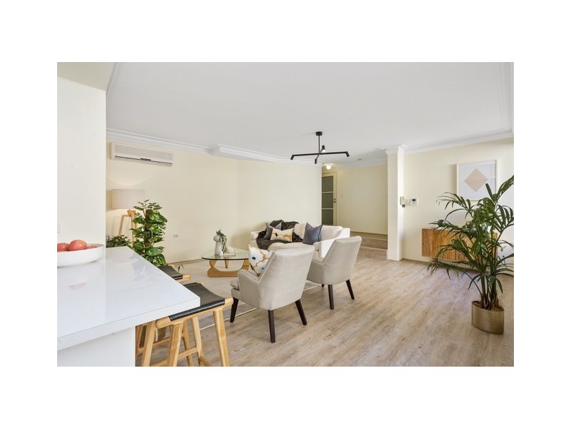 6/8 Johnston Street, Peppermint Grove WA 6011