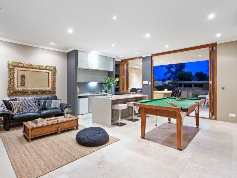 51 Harvest Road, North Fremantle WA 6159