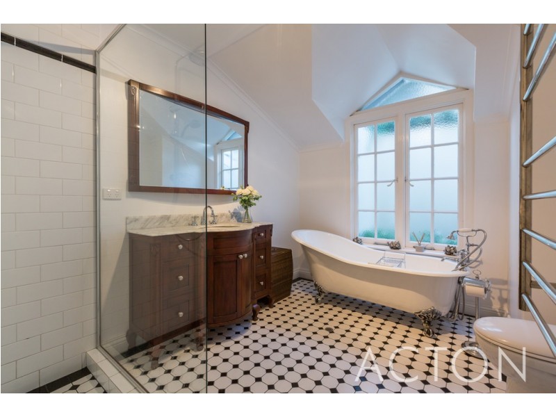 4 Braeside Road, Mount Lawley WA 6050