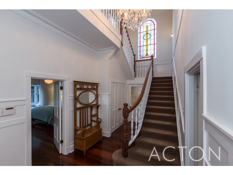 4 Braeside Road, Mount Lawley WA 6050