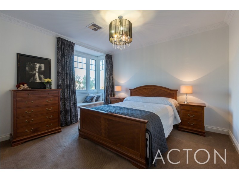 4 Braeside Road, Mount Lawley WA 6050