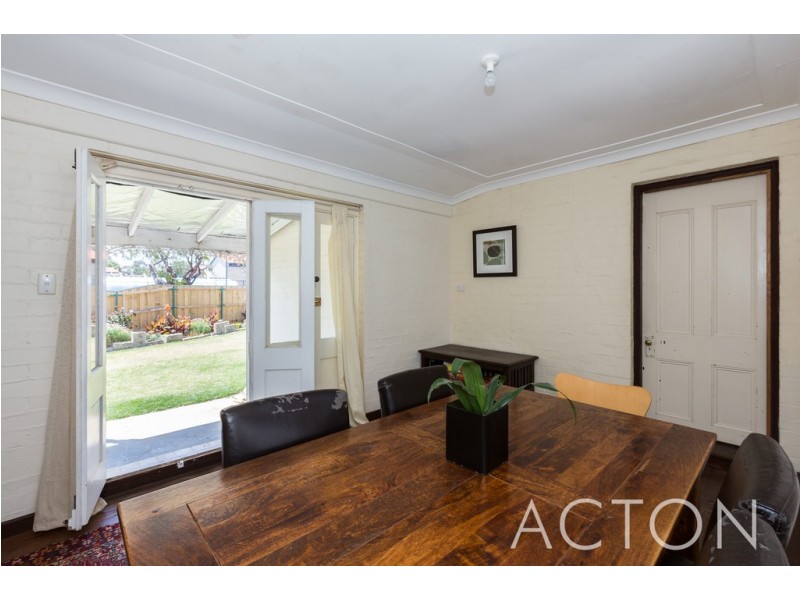 23 Palmerston Street, Mosman Park WA 6012