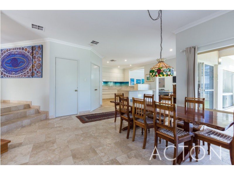 19B Chamberlain Street, Cottesloe WA 6011