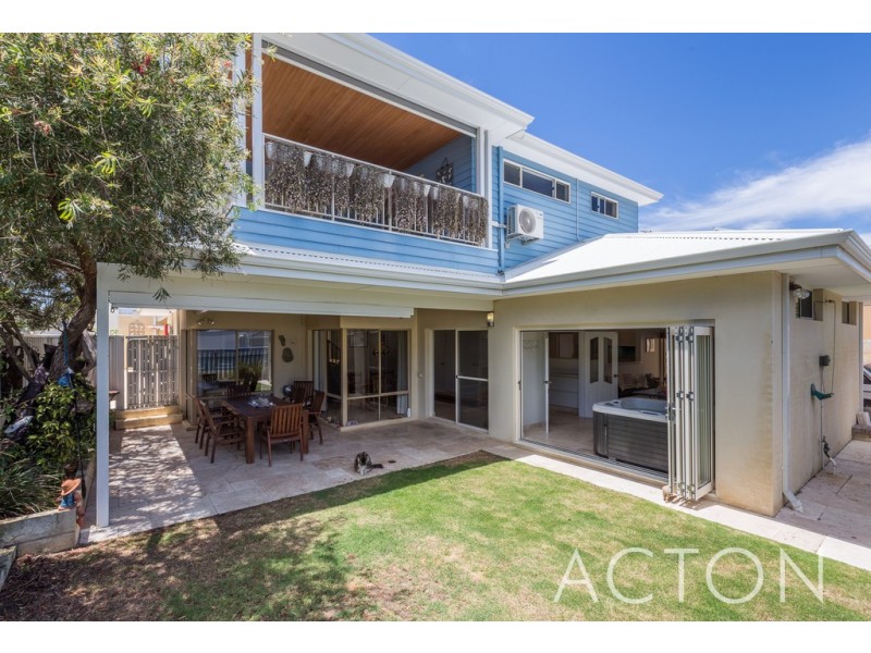 19B Chamberlain Street, Cottesloe WA 6011