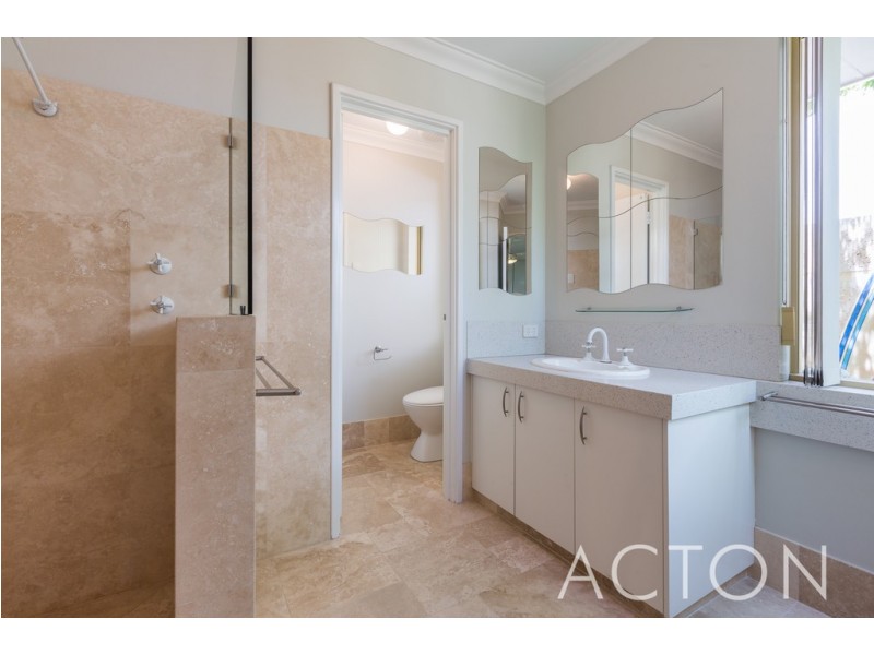 19B Chamberlain Street, Cottesloe WA 6011