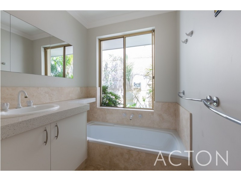 19B Chamberlain Street, Cottesloe WA 6011