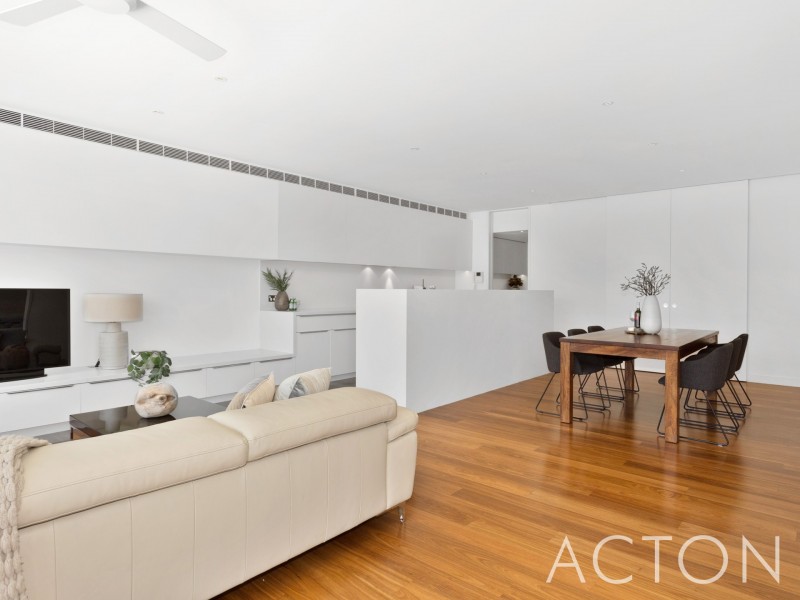 17/1 Freeman Loop, North Fremantle WA 6159