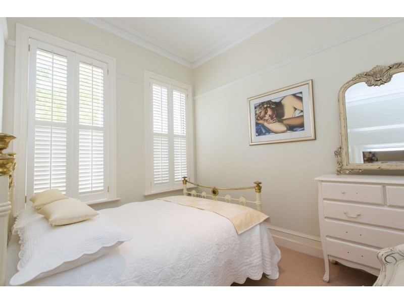 16A Victoria Avenue, Claremont WA 6010