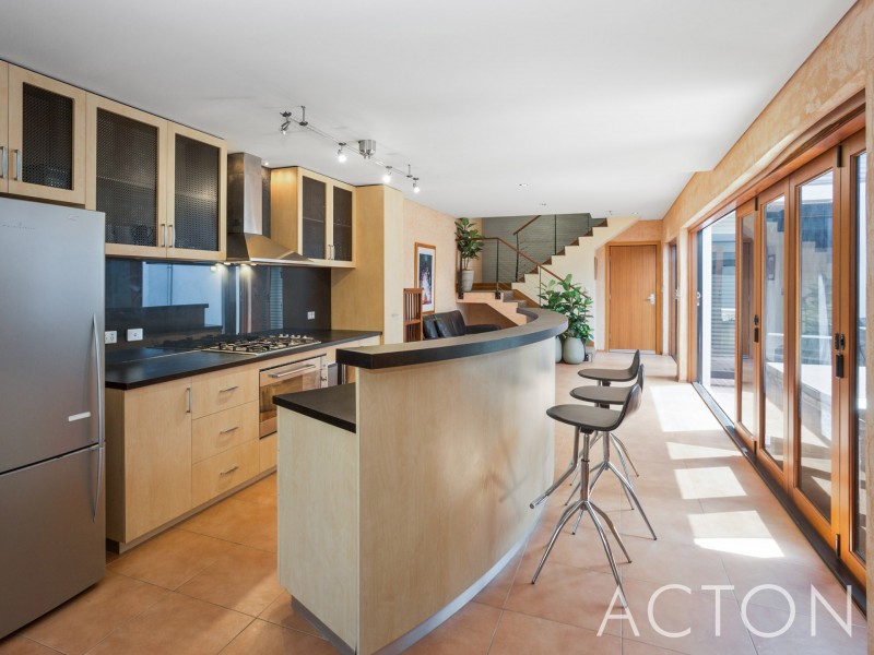 11A Bruce Street, North Fremantle WA 6159