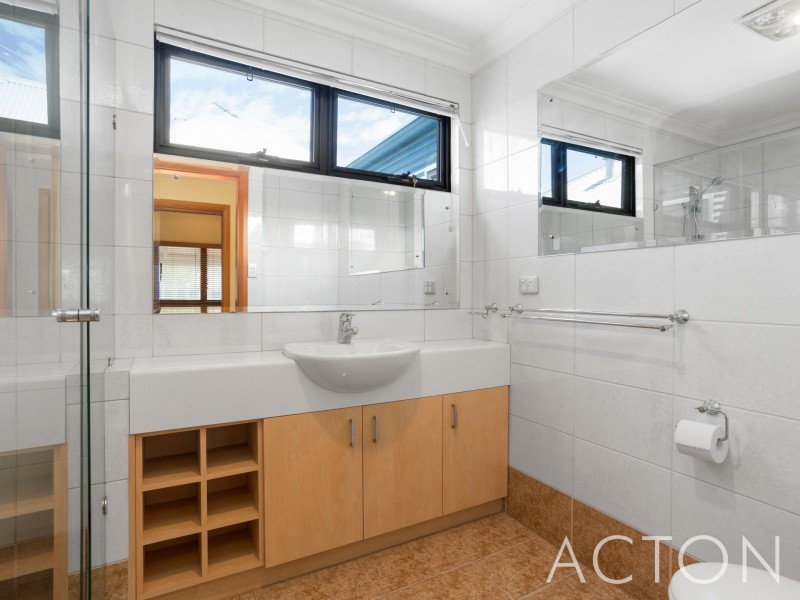 11A Bruce Street, North Fremantle WA 6159