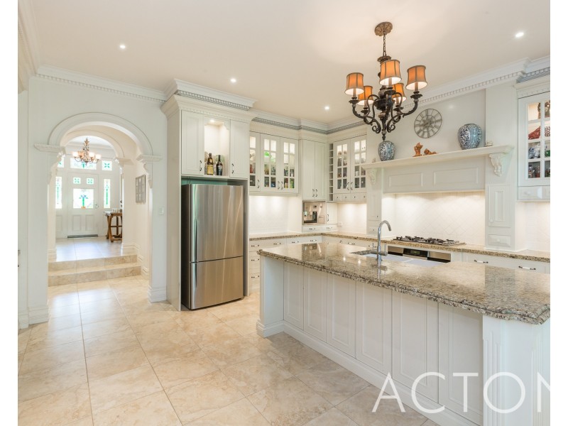 89 Mountjoy Road, Nedlands WA 6009