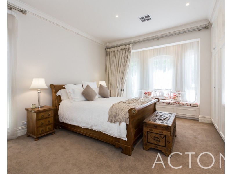 89 Mountjoy Road, Nedlands WA 6009