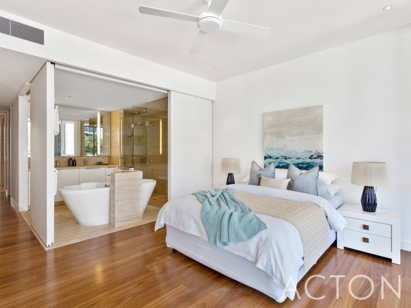 17/1 Freeman Loop, North Fremantle WA 6159