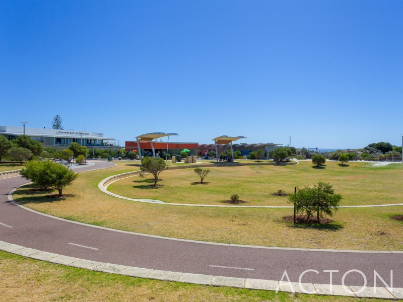 17/1 Freeman Loop, North Fremantle WA 6159