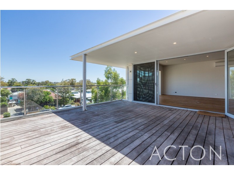17 Blinco Street, Fremantle WA 6160