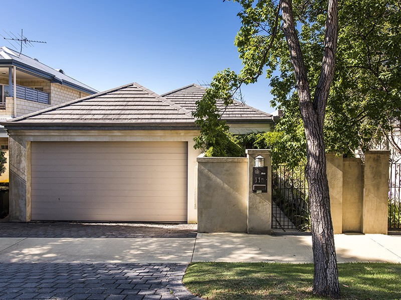 11B Kingsmill Street, Claremont WA 6010