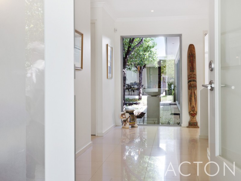 13 Mitford Street, Swanbourne WA 6010