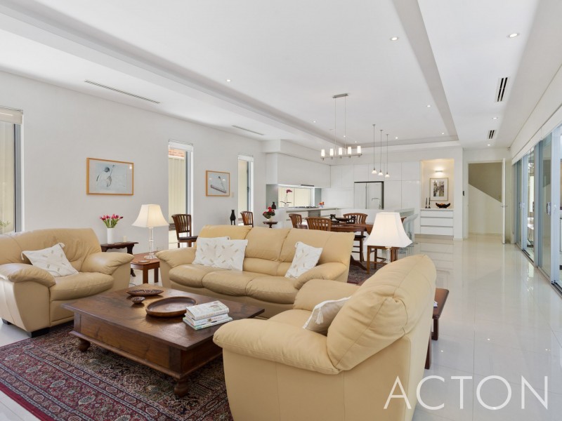 13 Mitford Street, Swanbourne WA 6010