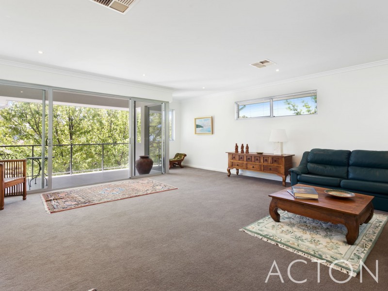13 Mitford Street, Swanbourne WA 6010