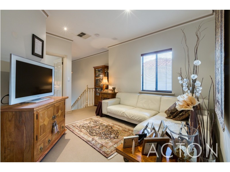 6 Perth Street, Cottesloe WA 6011