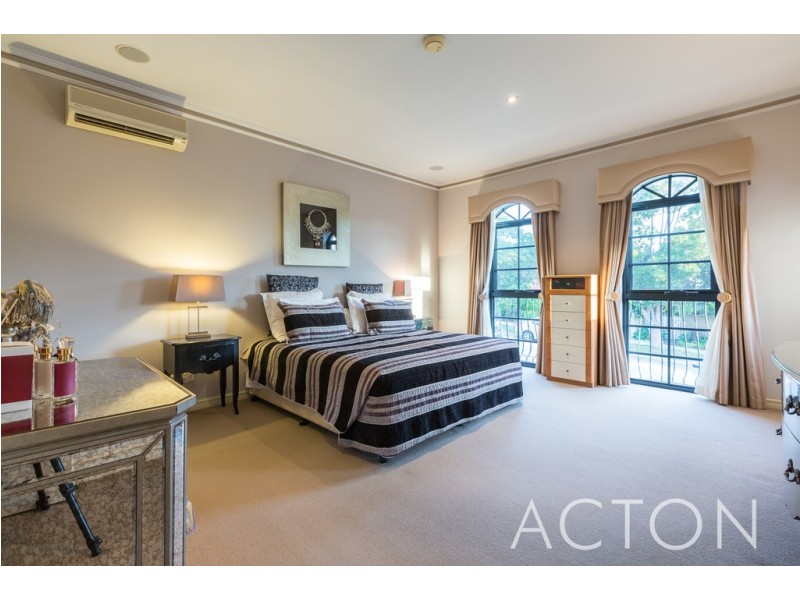 6 Perth Street, Cottesloe WA 6011