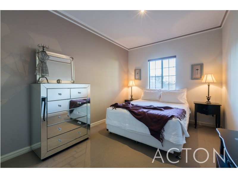 6 Perth Street, Cottesloe WA 6011