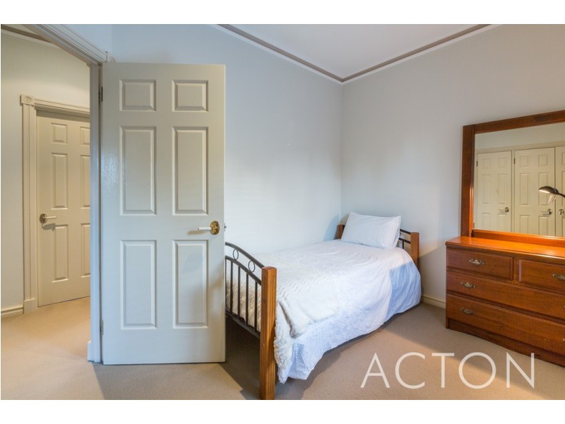 6 Perth Street, Cottesloe WA 6011