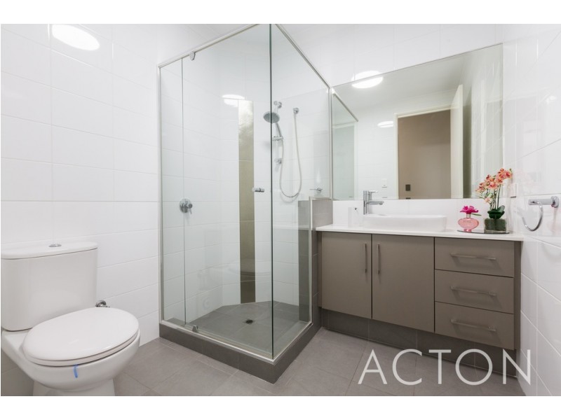 8 Millers Court, Cottesloe WA 6011